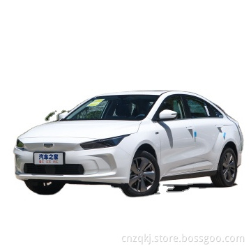 Veicolo elettrico ad alta velocità di carico ad alta velocità jihe berlina a 4 porte di berlina a 4 posti New Energy Car